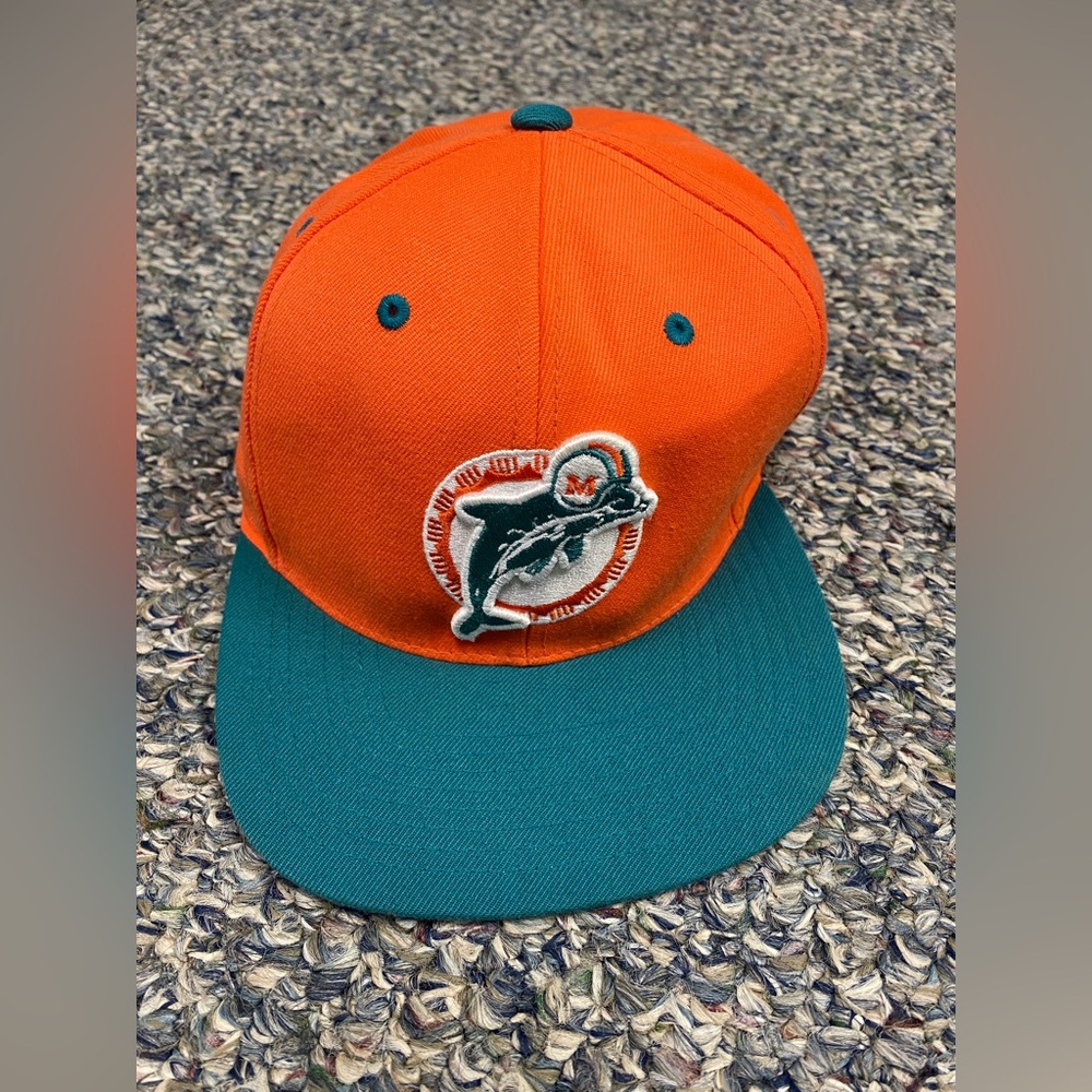Mitchell & Ness Miami Dolphins Cap